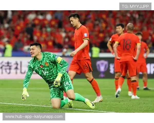 国足边锋发挥关键作用，突破能力增强，国足左边锋